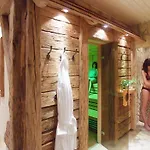Wellness- Und Waldesruh מלון 3*