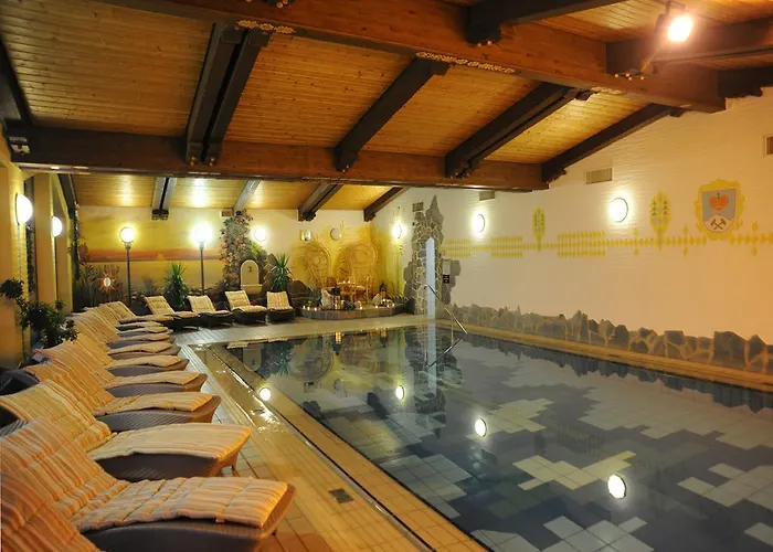 Отель Wellness- Und Waldesruh 3*